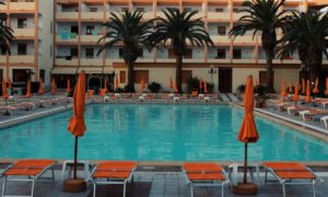 Urlauber bekam fast 1.000 Euro Rückerstattung im Streit um ständig belegte Liegen