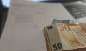 Die Wende bei Stellenanzeigen: Ab sofort Pflicht zur Gehaltsangabe in Österreich
