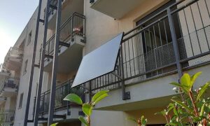 Balkon-Photovoltaik: Wie viel Strom spart man wirklich und wann lohnt sich die Installation in Österreich?