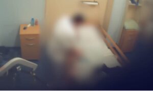Pensionist angeklagt, 14 Frauen vergewaltigt zu haben – Die Betroffenen wussten nichts davon, alles aus Vergewaltigungsvideos