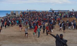 Ceuta heute: Polizei schießt in die Luft – 5.000 Migranten weiterhin in der Enklave