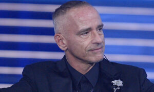Eros Ramazzotti nach Stimmband-OP: Eingriff war erfolgreich, doch er muss eine Pause einlegen