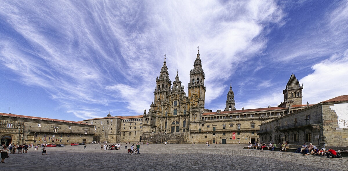 Panoramica_Catedral_de_Santiago_de_Compostela_WikimediaCommons Panoramica_Catedral_de_Santiago_de_Compostela_WikimediaCommons