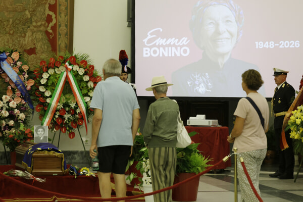 La camera ardente di Emma Bonino, foto da LaPresse-2
