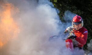 Gefährliche Substanzen: EU stärkt den Arbeitsschutz – mehr Schutz auch für Feuerwehrleute