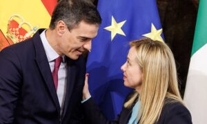 Sánchez stichelt Giorgia Meloni: „Nach drei Jahren die langlebigste Regierung? Für uns sind es mehr als acht Jahre“