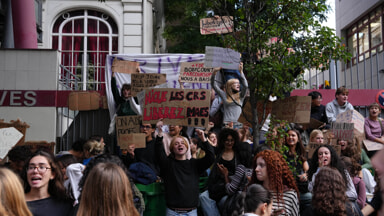 La protesta degli studenti in Francia (Foto LaPresse)