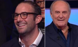 Edoardo, Sohn von Gerry Scotti: „Ich habe wirklich alles gemacht – sogar nachts Lastwagen beladen. War mein Vater ein Star? Ein großer Profi, doch in der Kindheit gab es unvermeidbare Defizite“