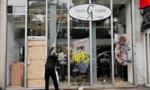 In Frankreich: 70.000 Polizistinnen und Polizisten gegen das Risiko neuer Unruhen
